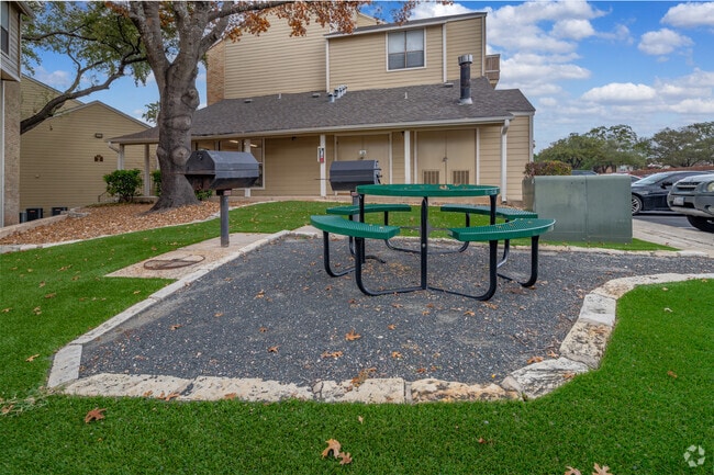 Patio 1 - The Winston Apartments