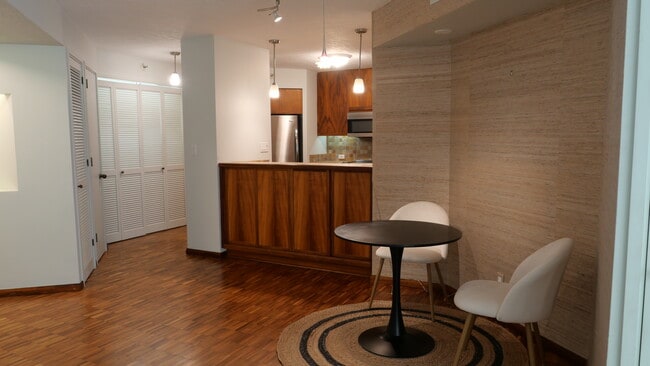 Photo - 1525 Wilder Ave Unit # 601 - Punahou Cliffs