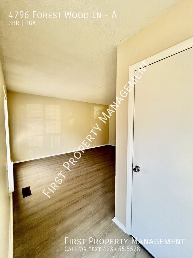 Photo - 4796 Forest Wood Ln Unidad A