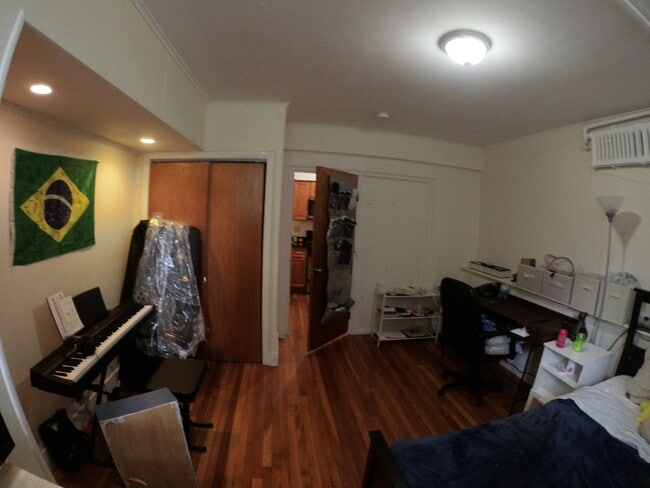 Photo - 241 Freeman St Unit B