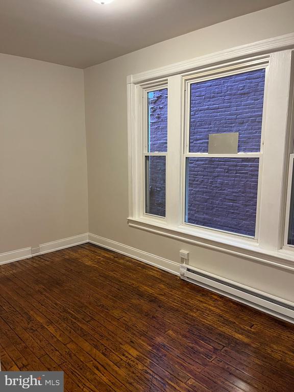 Photo - 339 Chestnut St