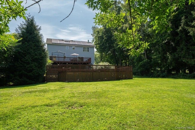 Photo - 70 Orchard Crest Dr