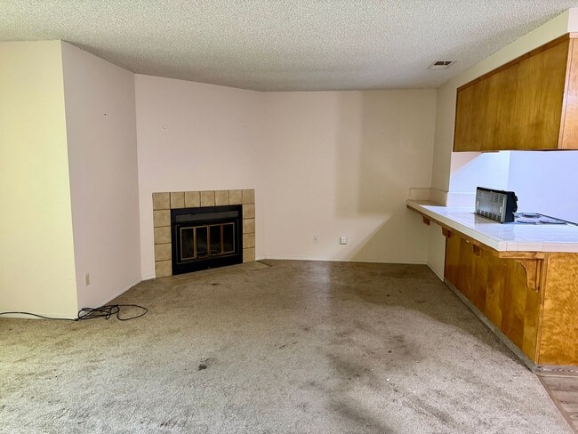 Photo - 537 W Escalon Ave Unit 537 W Escalon Ave #102