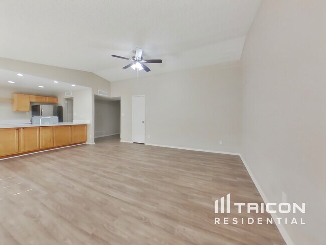 Photo - 13601 N 41st St