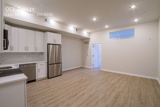 Photo - 1330-34 S Patton St Unit 209