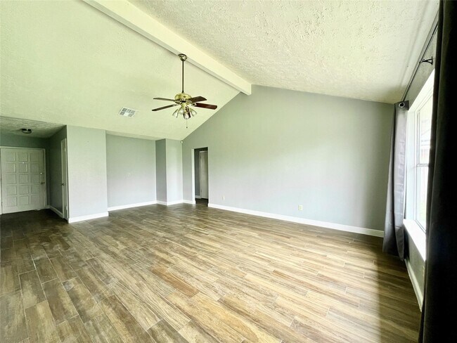 Building Photo - 1338 Holbech Ln
