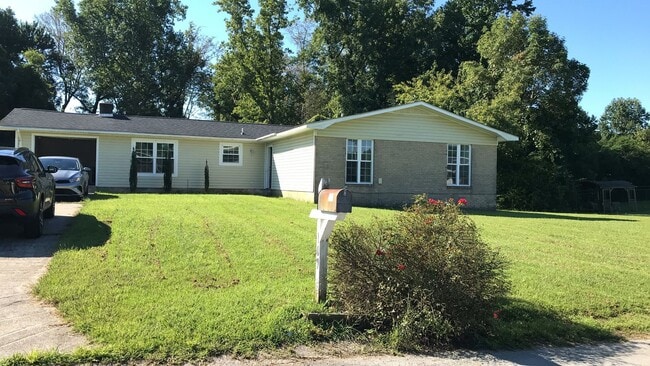 Photo - 109 Baysden Dr