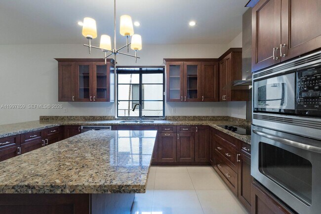 Photo - 324 SW 30th Rd