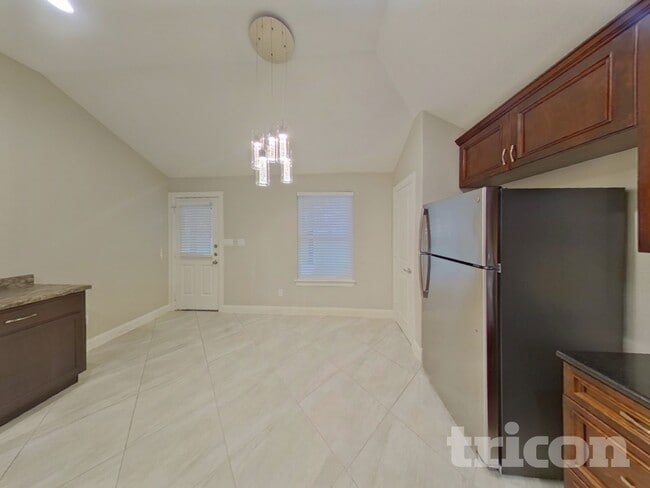 Photo - 21646 Punkin St