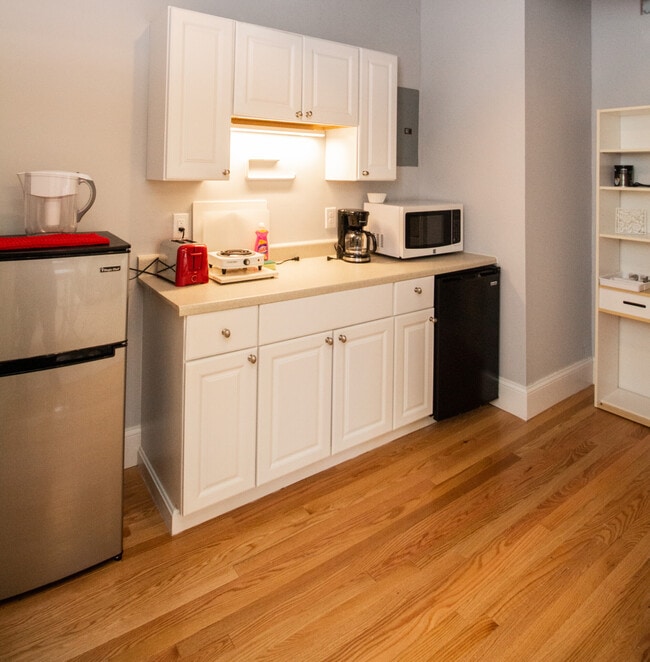 Photo - 290 Beacon St Unit 3B