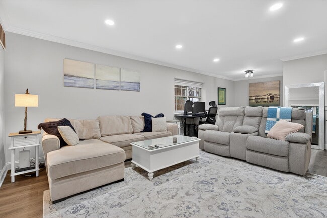 Photo - 159 Drummers Ln Unidad 159 Drummers Lane