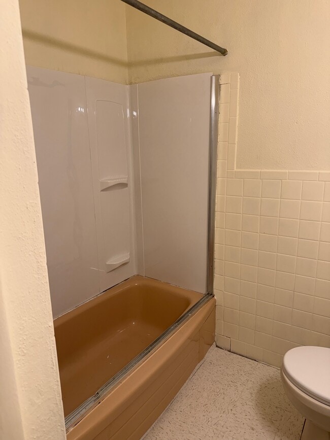 Photo - 6419 Tulip St Unidad Tulip Street 2nd Floor