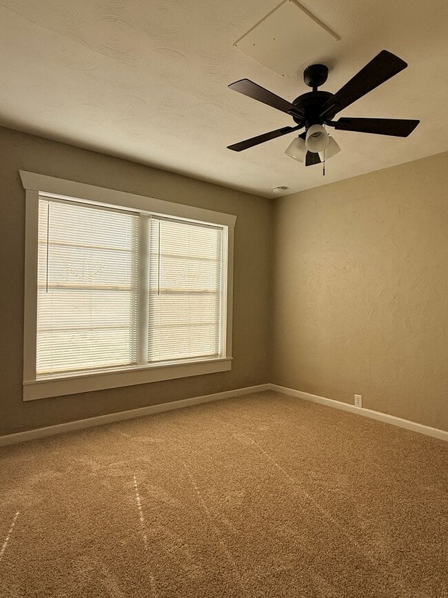 Photo - 2500 Taylor St Unit 2500 Taylor A