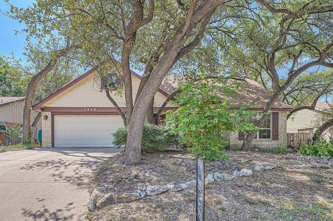 Photo - 1415 Lance Way