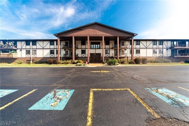 Building Photo - 4849 Grace Rd Unit 232