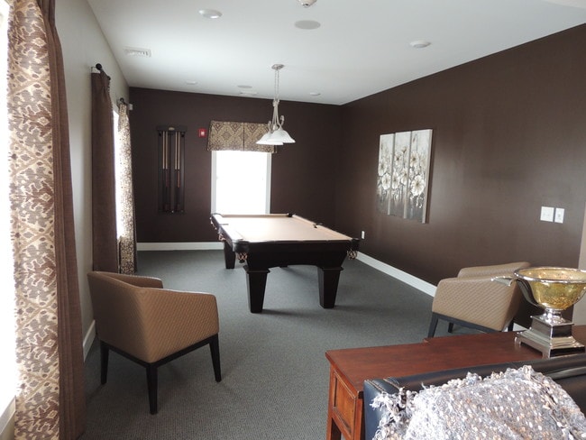 Edgewater Apartment Homes