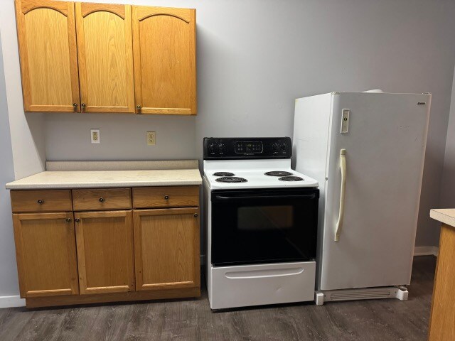 Photo - 166-168-168 W Main St Unidad 168-7