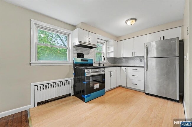 Photo - 203 Brinkerhoff St Unit 2
