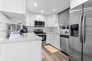 Photo - 9731 NW 37th St