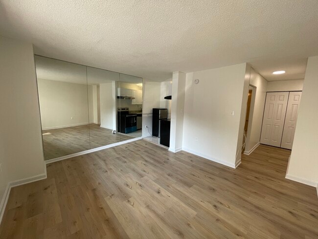 Photo - 1816 New Hampshire Ave NW Unit 103