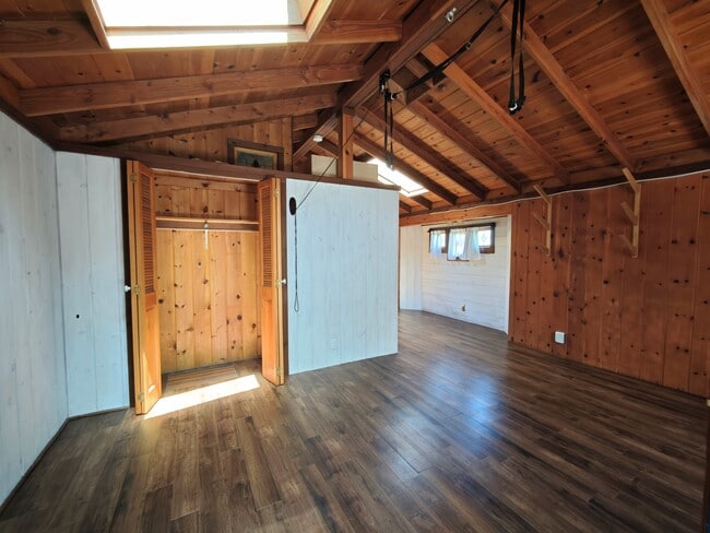 Building Photo - 2019 Prince St Rental