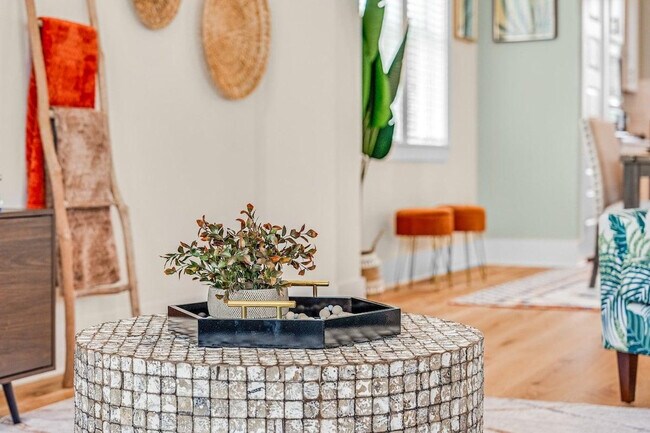 Photo - 6 Wilkes Rd Unit ID1447136P