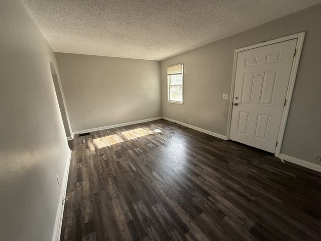 Photo - 3718 Charloe Ct