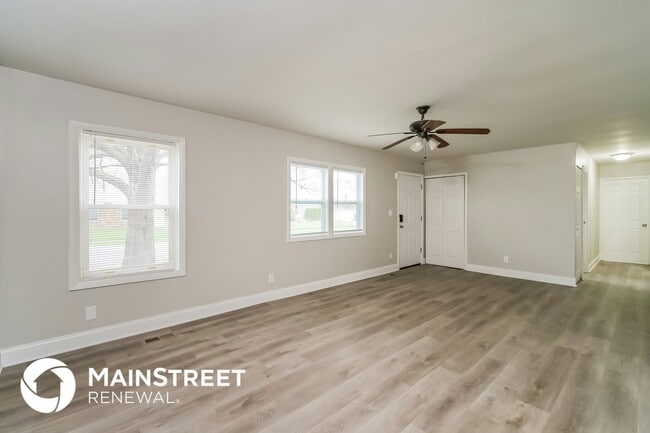 Photo - 8413 E 37th Pl