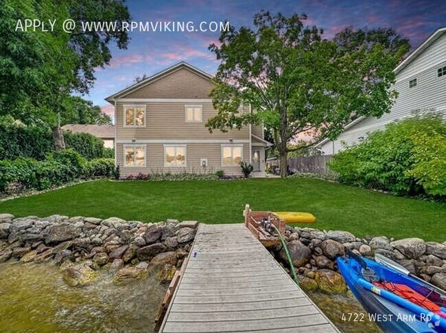 Building Photo - Lake Minnetonka Rental Opportunity! Deposi...