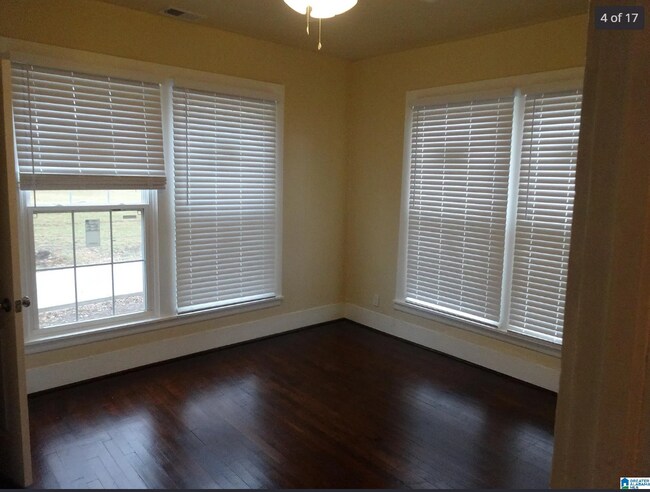 Photo - 1317 16th St SW