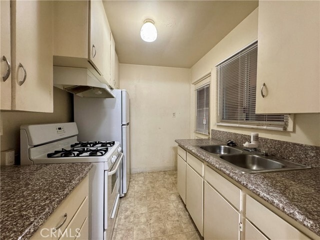 Photo - 47 N Craig Ave Unit 1