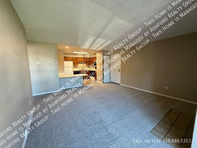 Photo - 1238 Firefly Cir