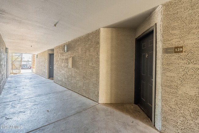 Photo - 2025 E Campbell Ave