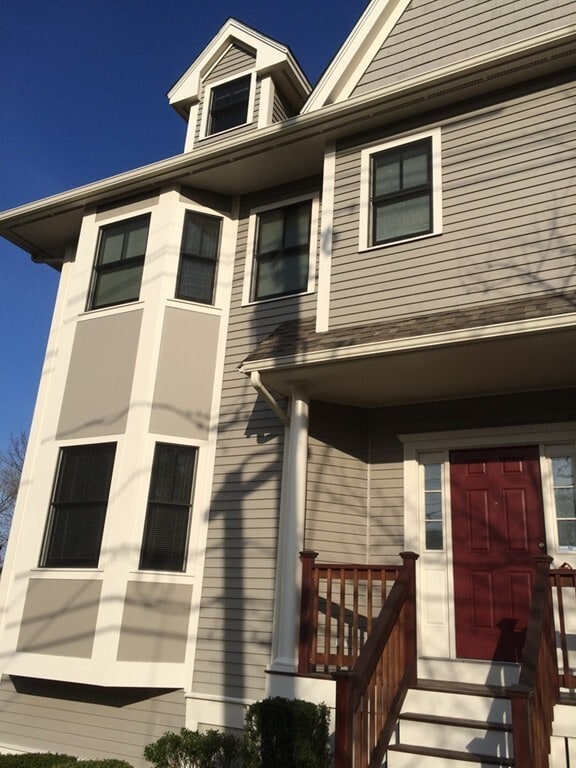 Photo - 18 5th Ave