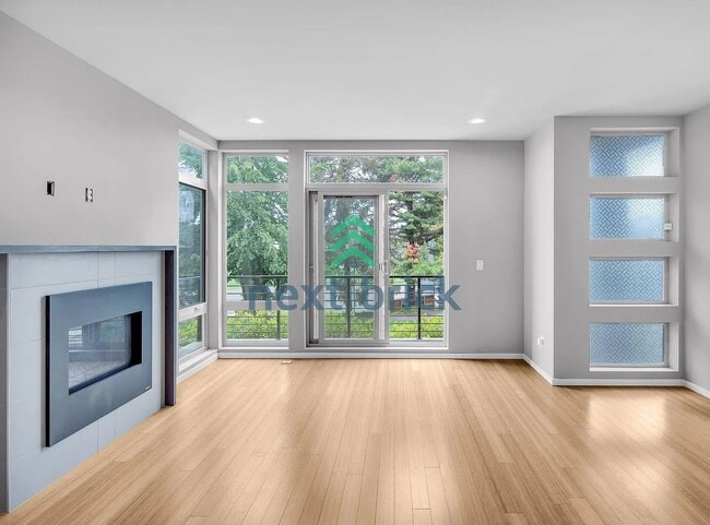 Photo - 3BR / 3BA Single-Family Home in Desirable Seattle Neighborhood