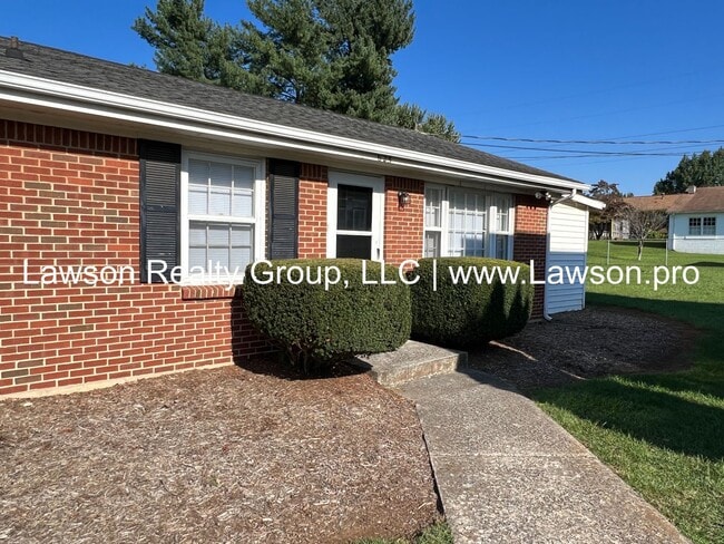 Photo - Moran 623-625 Unit Moran 625