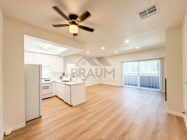 Photo - 11459 Collins St Unit 111