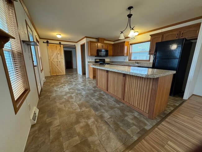 Photo - 2022 Mockingbird Pl NW