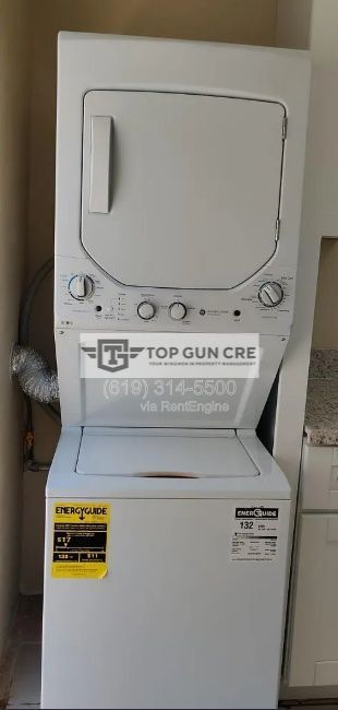 Photo - 4209 Winona Ave Unit 4223