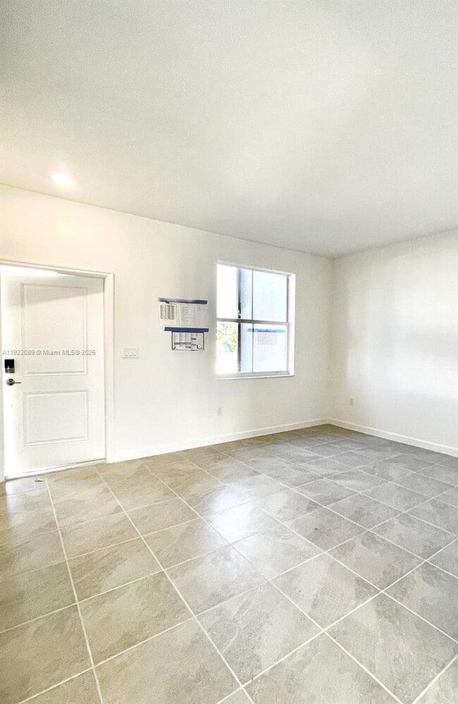 Photo - 2751 SE 26th Rd