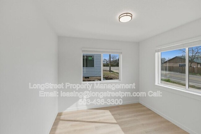 Photo - 828 S 19th St