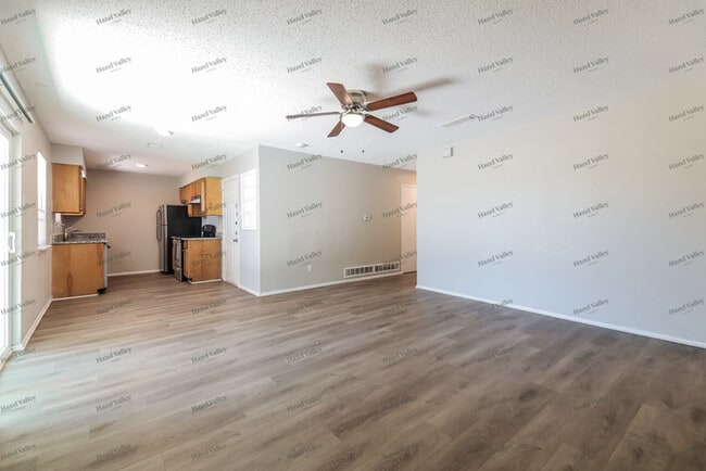 Photo - 1705 Allentown Dr