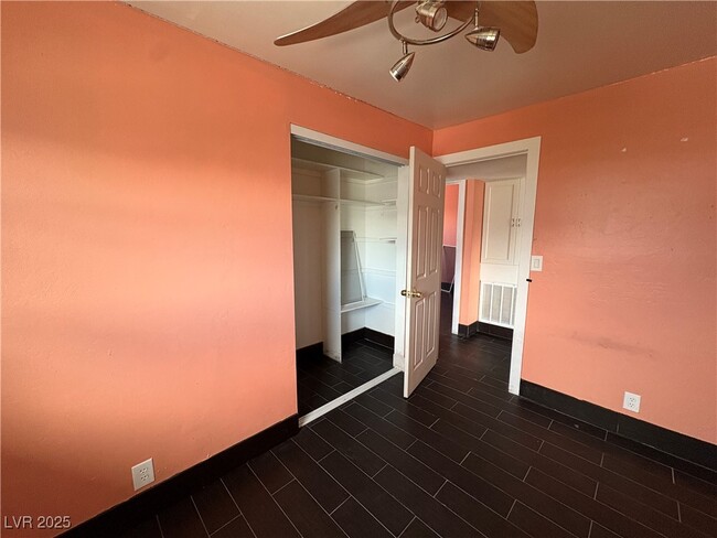 Photo - 249 Shoshone Ln