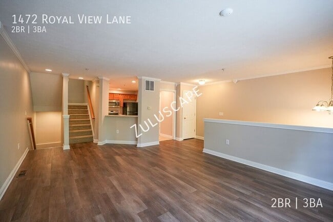 Photo - 1472 Royal View Ln