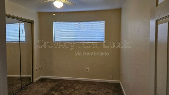 Photo - 173 E 15th St