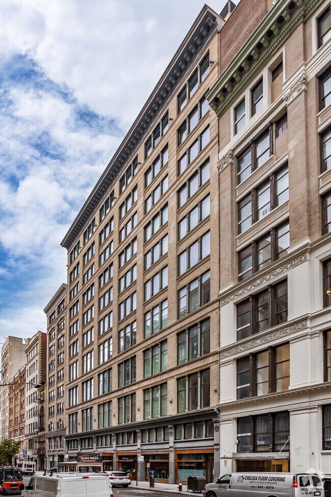 Photo - The Lion's Head Condominium