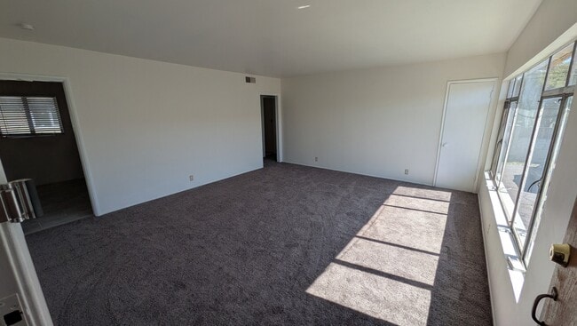 Photo - 416 N Marguerita Ave Unidad D