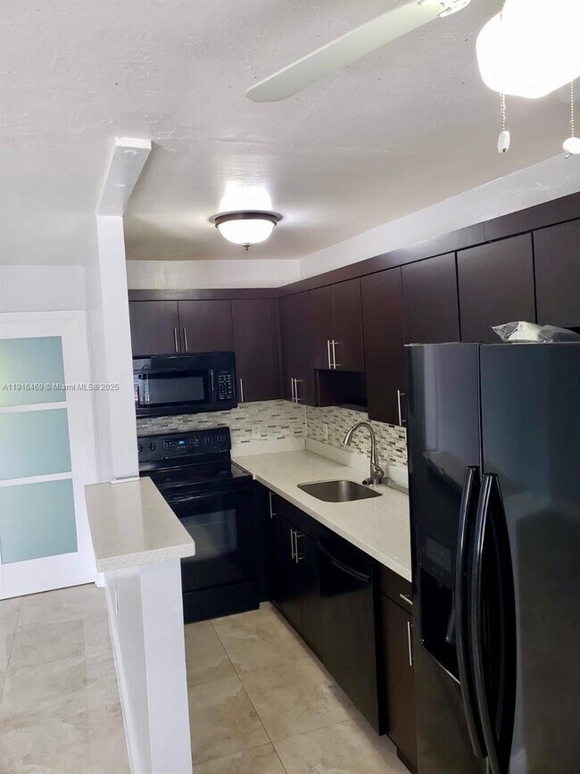 Photo - 1860 Venice Park Dr Unit 107