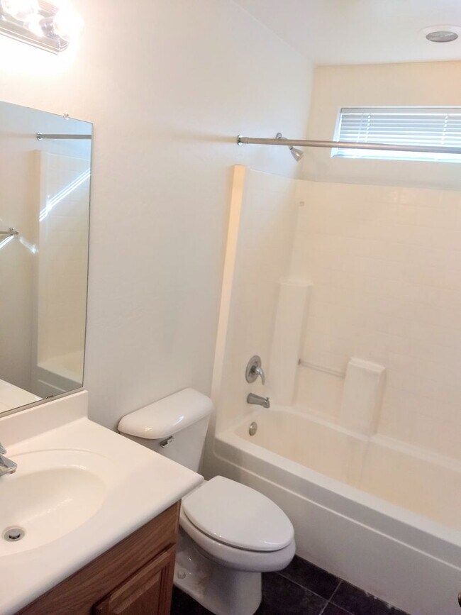 Photo - 3 Bed, 2 Bath in Rancho El Mirage