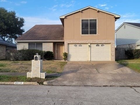 Building Photo - 8414 Running Bird Ln